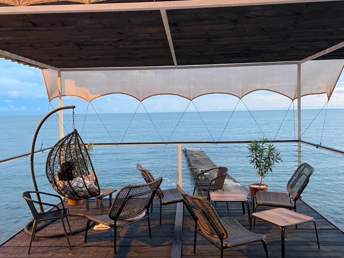 Royal Hotel New Athos Экстерьер фото